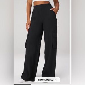 Fabletics Downtown Wide Leg Cargo Pants XS